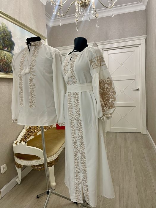 Вишиванки парні. Ціна комплекту 4100 грн. Знижка