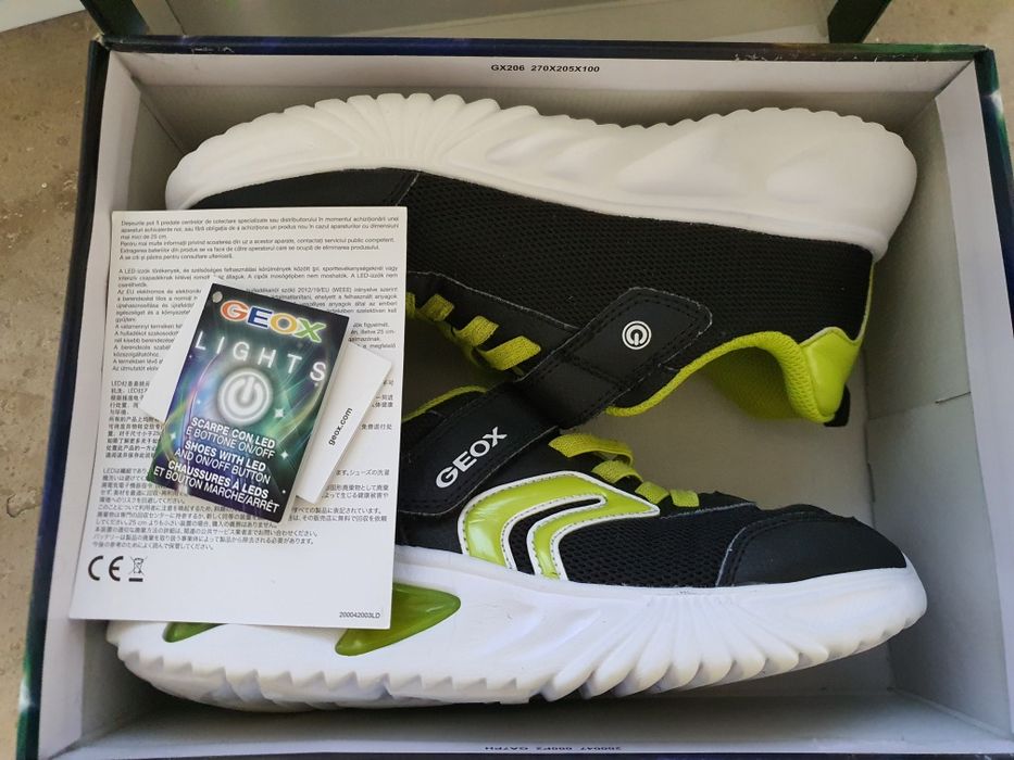 Orginalne buty GEOX Lights