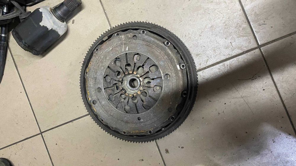 Демпфер щеплення Фольксваген т4 2.5 Volkswagen t4 2.5