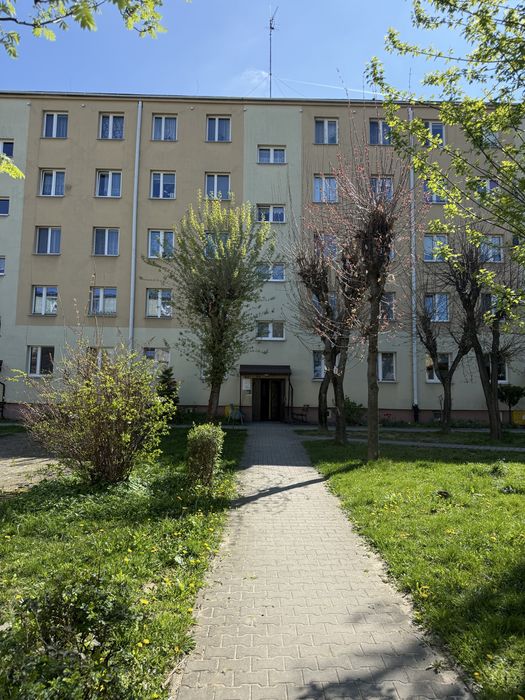 2 pokoje 47m² | 1 piętro |