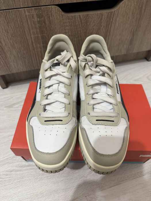 Кеди жіночі Puma Carina Street Sneakers Women