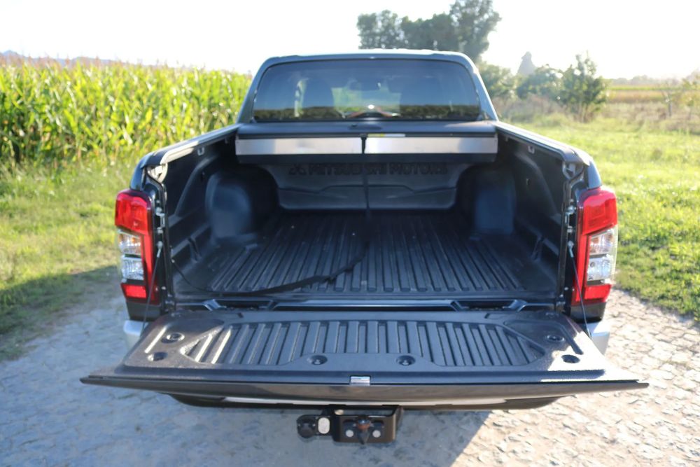 Mitsubishi L200 foto 4