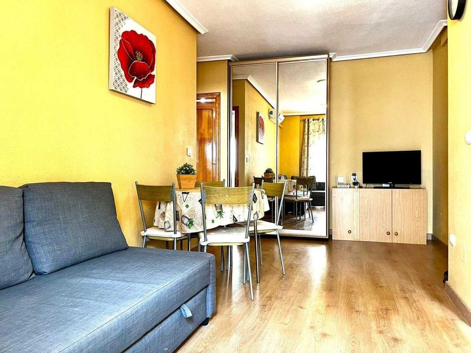 Посуточная аренда квартиры в Торревьехе