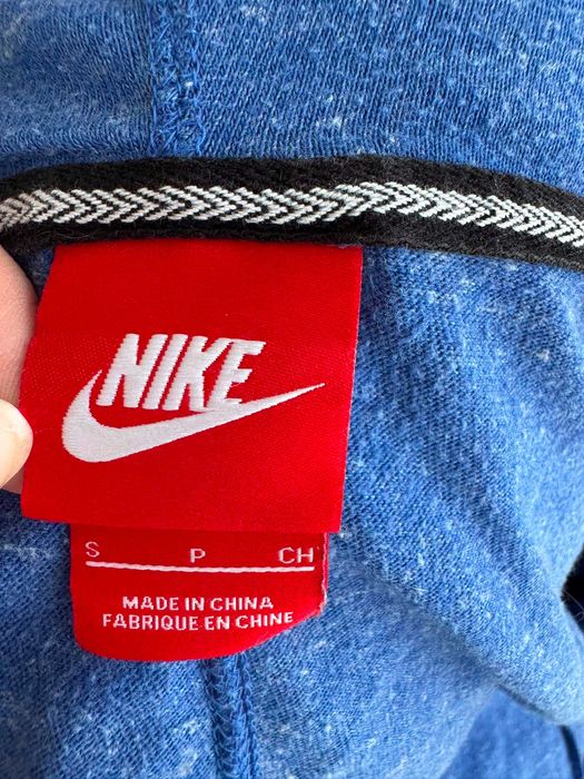 Nike granatowa bluza na zamek z kapturem struktura dwukolorowa 36 s m