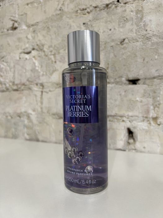 Парфумований спрей для тіла Victoria's Secret  Platinum Berries mist