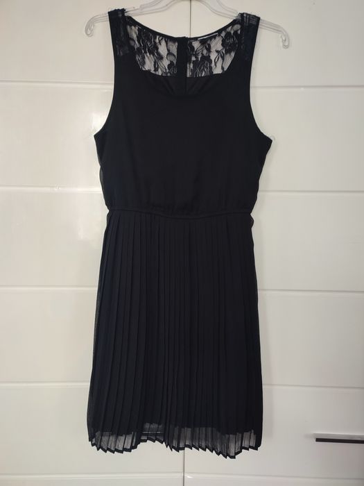 Czarna elegancka sukienka rozmiar XS-S
