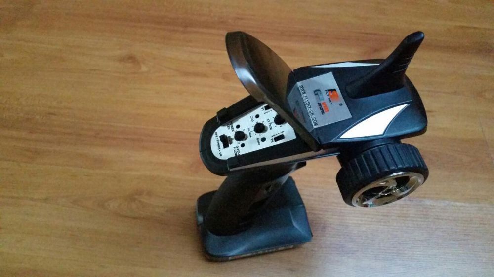 Comando emissor receptor RC FlySky FS GT2B 2.4GHz 3 canais a bateria