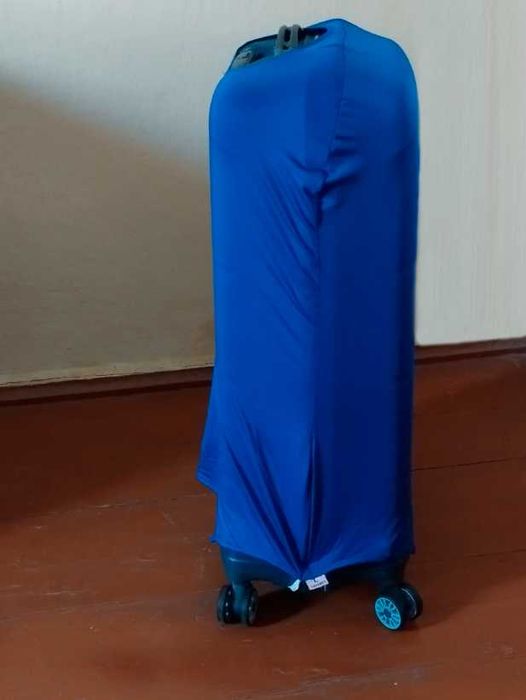 Чохол середній  для валізи