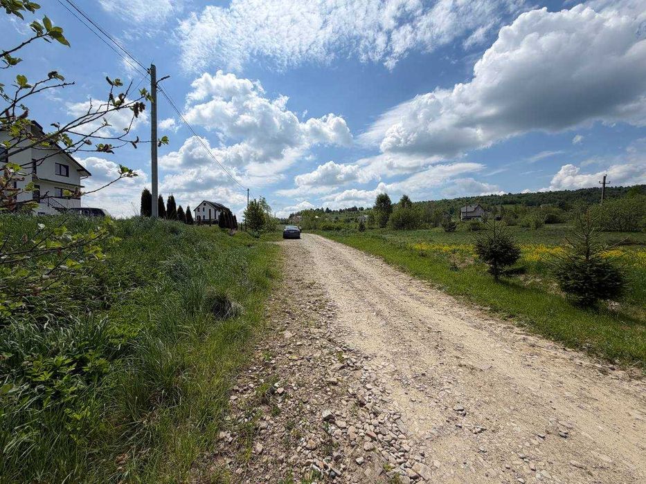 Продаж земельної ділянки с. Опака