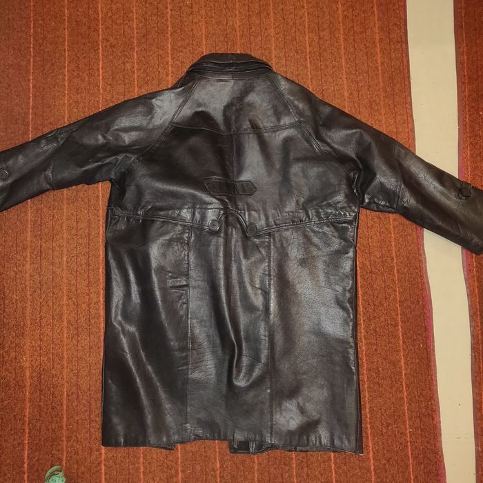 Продам женские куртки