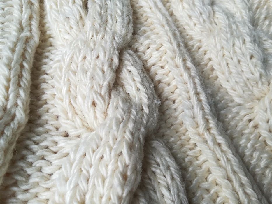 Torebka hand made w kolorze kości słoniowej