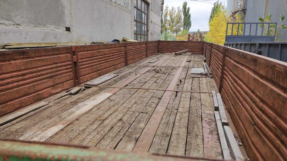 напівпричіп МАЗ 93971