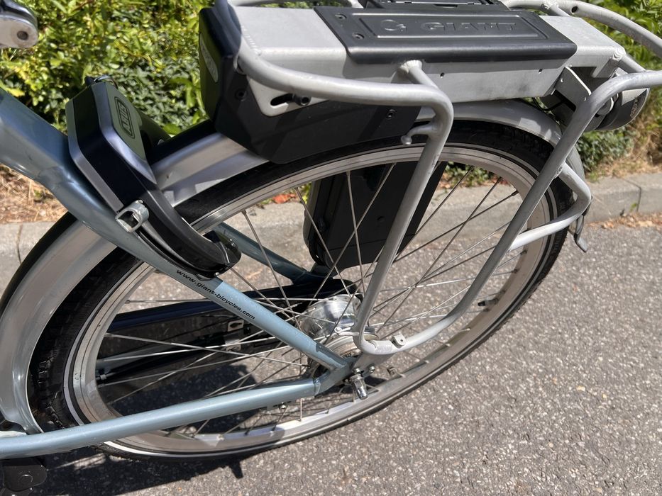 Rower elektryczny GIANT TWIST HYBRID 36V silnik SANYO 7 biegów NEXUS /A