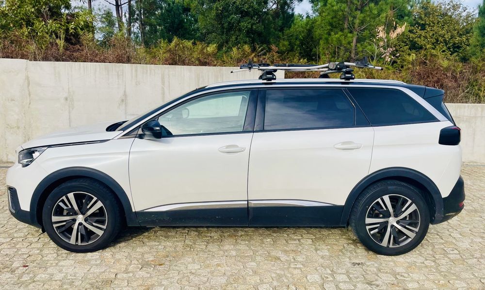 Peugeot 5008 (1.6HDI, automático, 155.000 kms, nacional)
