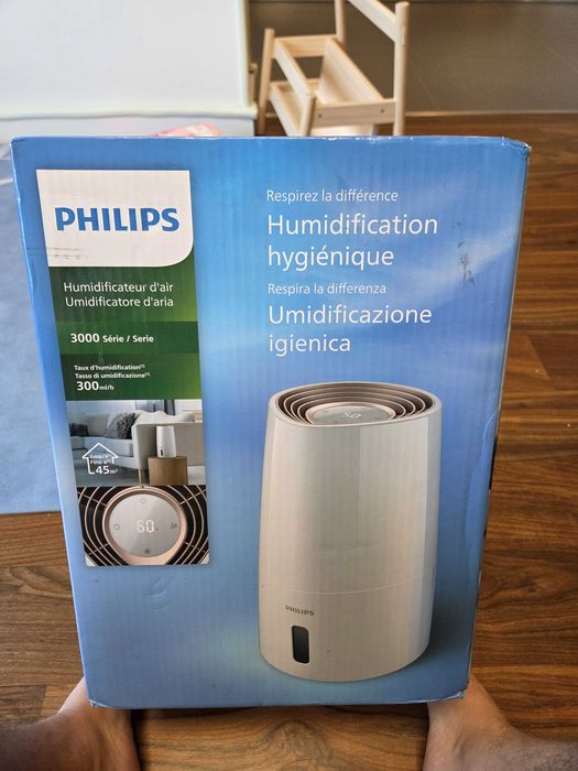 Humidificador Philips HU3918/10 Preto 3L NanoCloud Sensor Automático LED