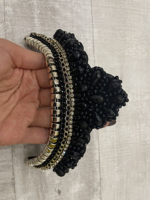 Аксесуар для зачіски.