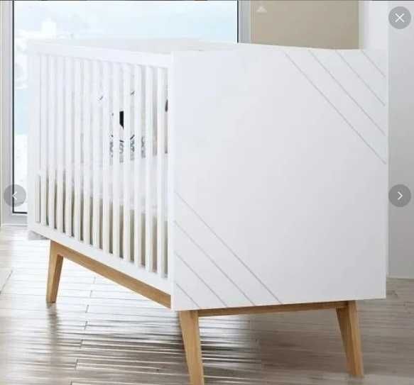 Berço Bebe . Mobiliário