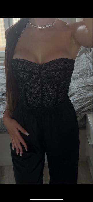 Корсет кружевной