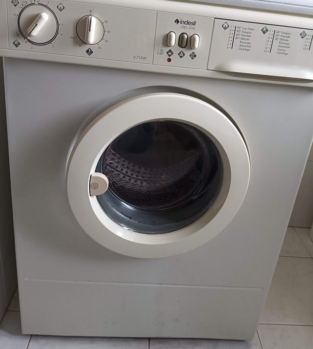 Vendo máquina de lavar roupa