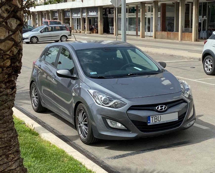 Krajowy Hyundai i30 II Hatchback 5d 1.4 CRDi 90KM 66kW 2013r + KOŁA