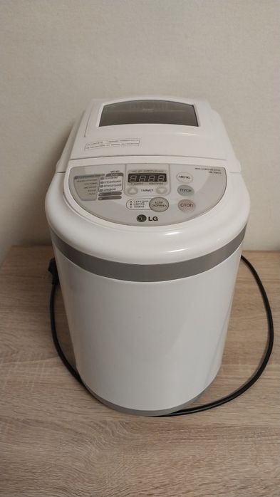 Хліблопічка LG HB-206CE як нова