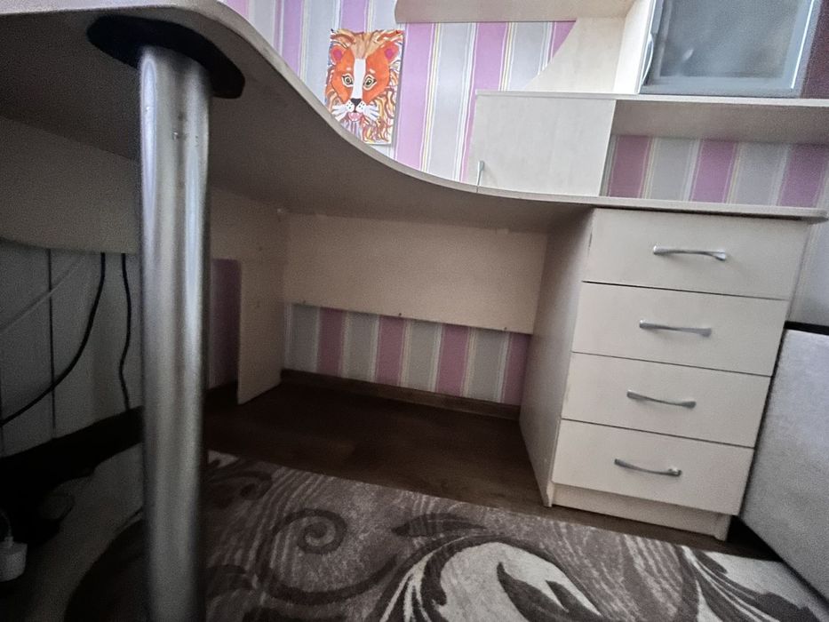 Меблі в дитячу кімнату.