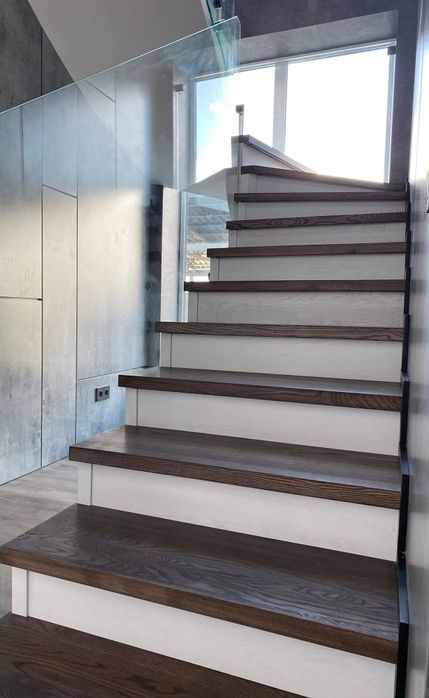 Меблевий щит, сходинки, підвіконня, стільниця, стіл, рейка з ясеня