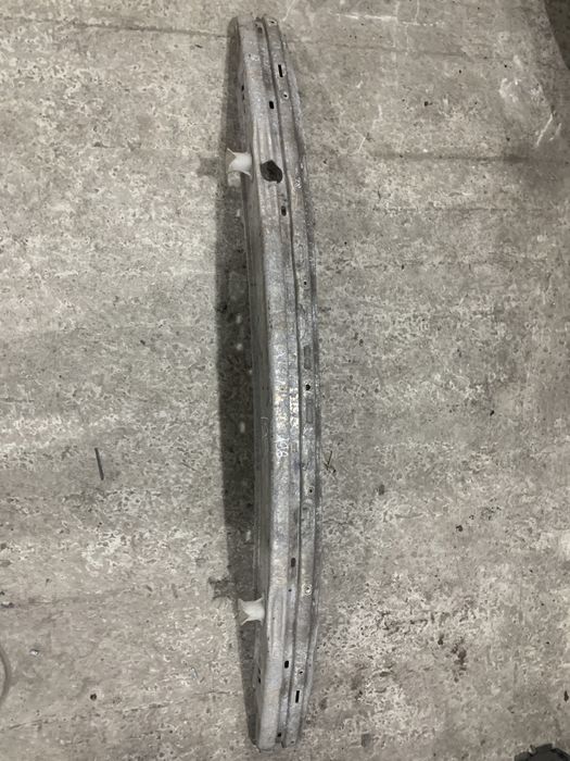 Усилитель Бампера skoda oktavia A5