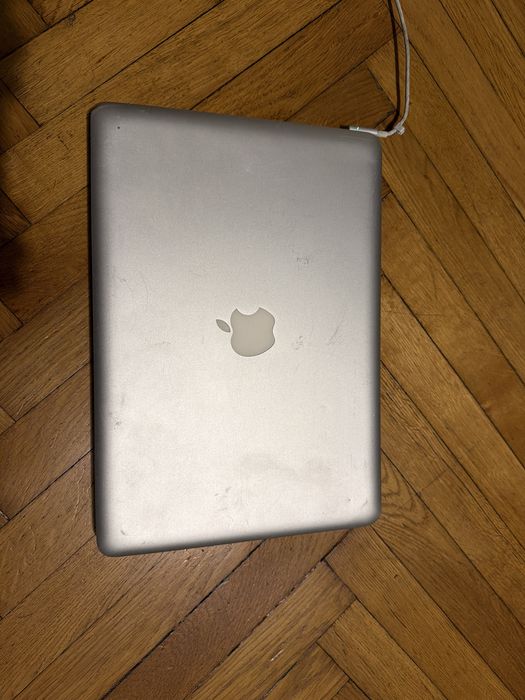 MacBook Pro 4GB (13 cali, mid 2012 r.2,5 GHz Intel Core i5