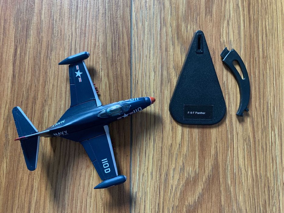 Miniatura de Avião - F9 F Panther
