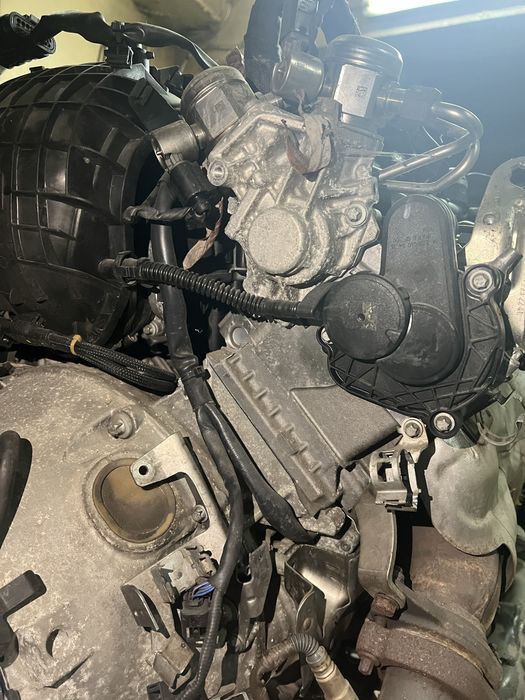 Мотор M157 AMG 63 5.5 Mercedes bi turbo двигун двигатель