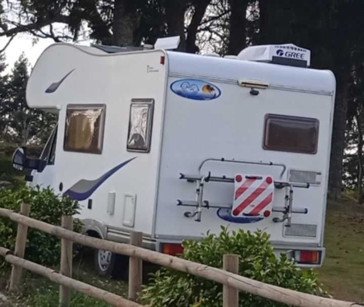 Autocaravana Fiat 2.3JTD, 2005, compacta 5.6m, AC's, muitos extras