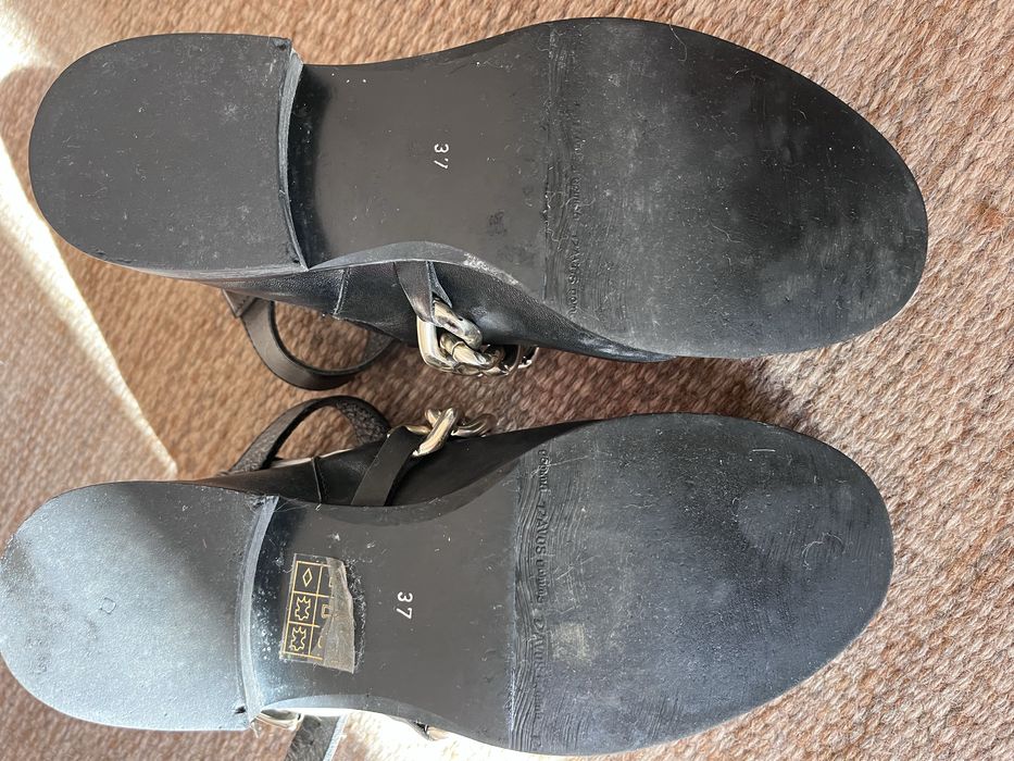 Botins pretos Eureka