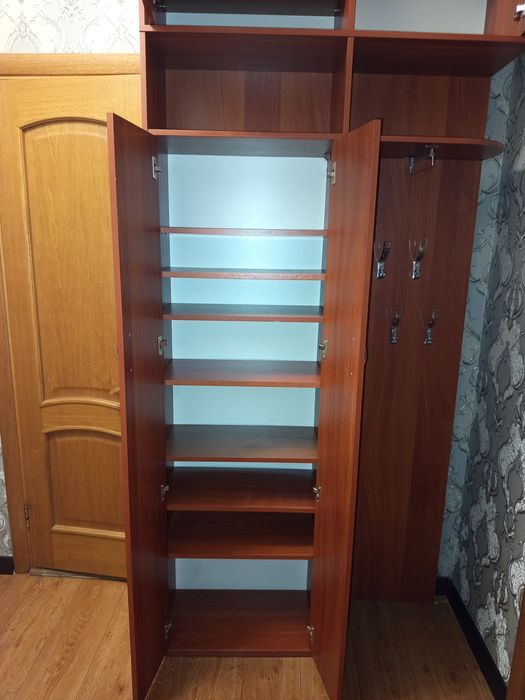 Продам шафу для коридора, передпокою