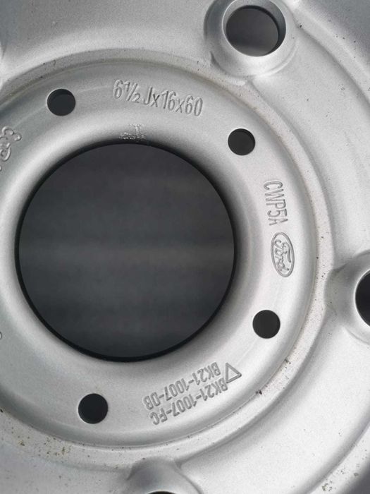 4x koła zimowe Ford Transit 235/65R16 zima nowe