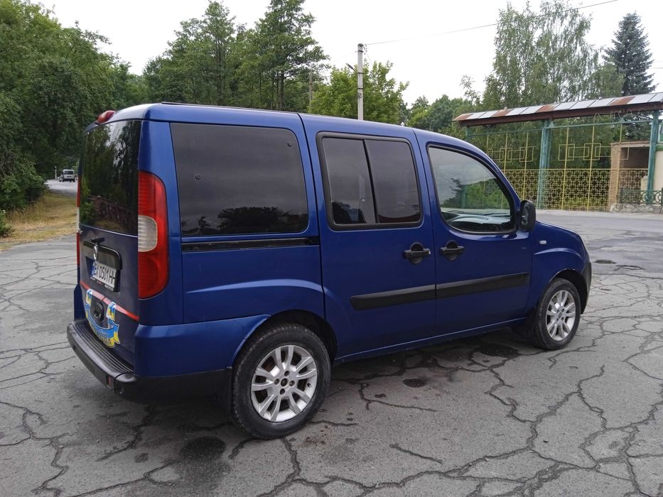 Fiat Doblo 2006 року.Заводський Пасажир. 7 Місць.