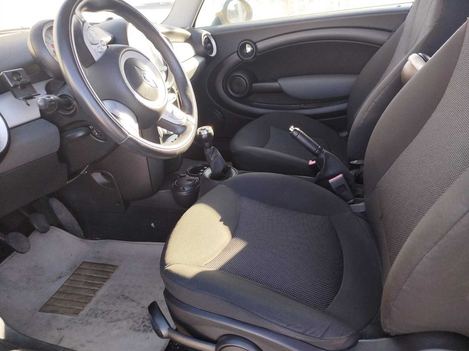 Para peças Mini Mini One 1.4I Ano 2009