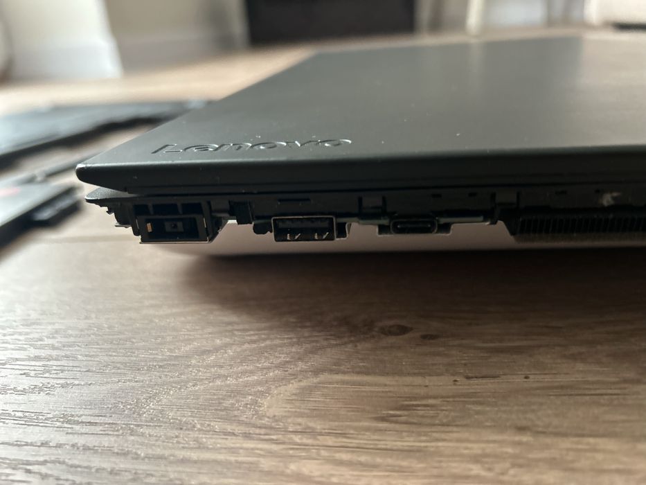 Ноутбук Lenovo ThinkPad T570 (на запчастини)