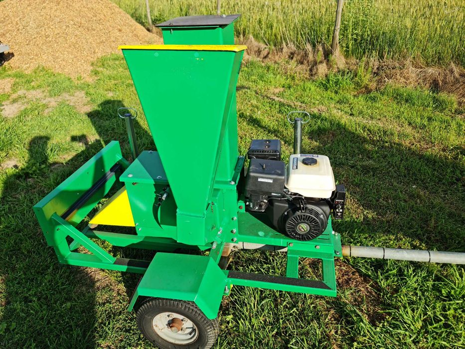 Rębak spalinowy HUSMANN B10 250 rozdrabniacz