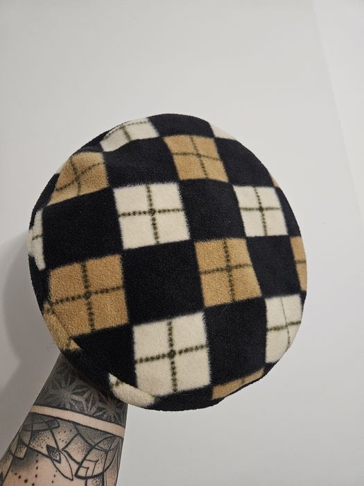 Beret uniwersalny rozmiar
