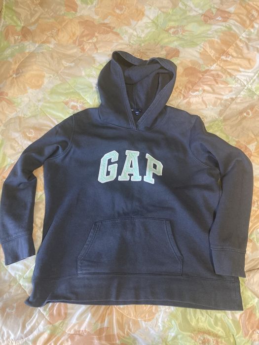 Продам кофту GAP