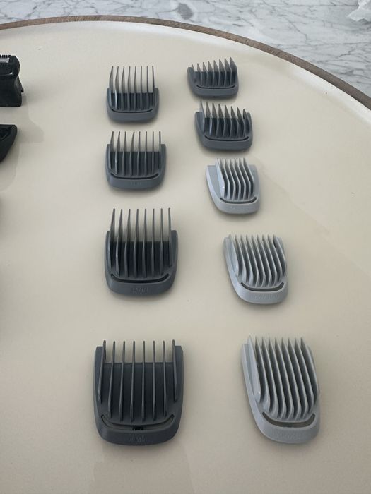 Aparador Multifunções Phillips MG9553/15 + One Blade (barba,cabelo, corpo)