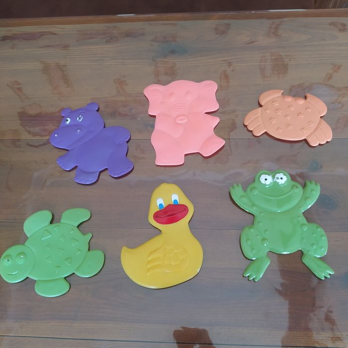 Іграшки для ванної