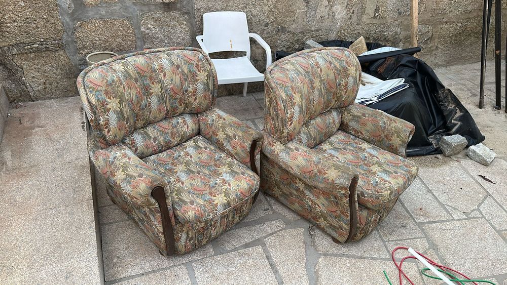 Trio de sofás para sala