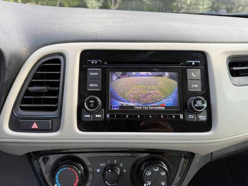 2022 Honda HR-V LX