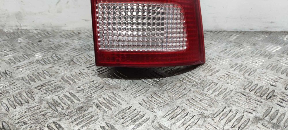 Ford Focus Mk1 Kombi Lampa Prawa Tylna Prawy Tył PT