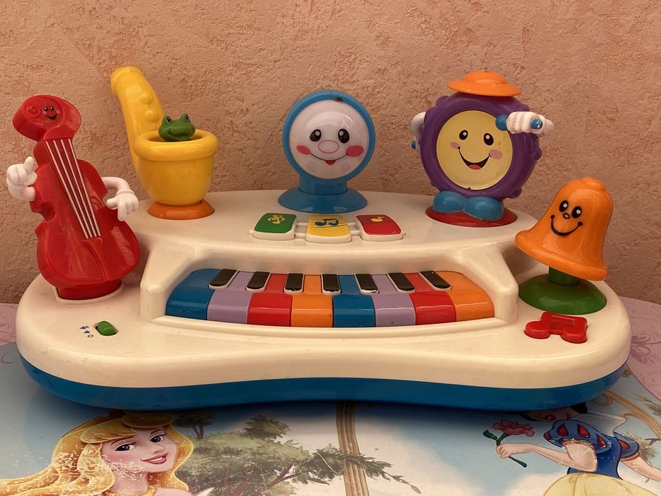 Пианино музыкальное