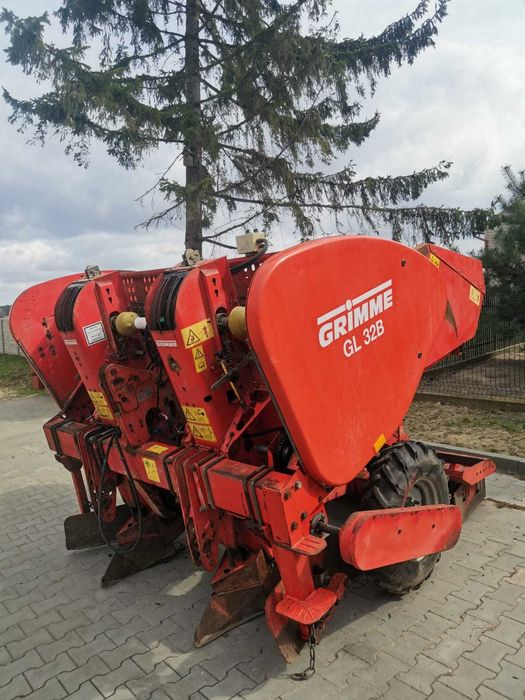 Sadzarka do ziemniaków Grimme GL32B 2002