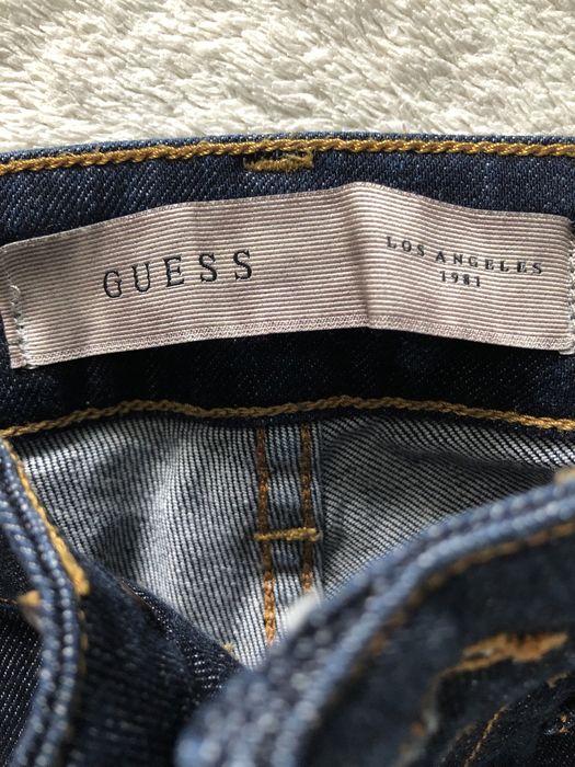 Джинси GUESS