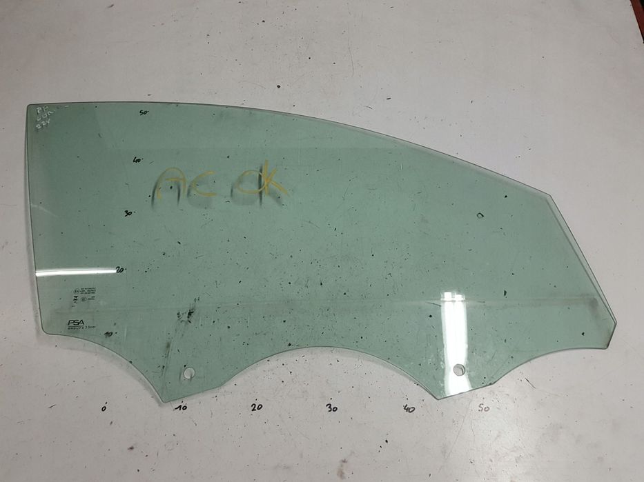 OPEL CORSA F 2022r SZYBA DRZWI PRAWA PRZÓD